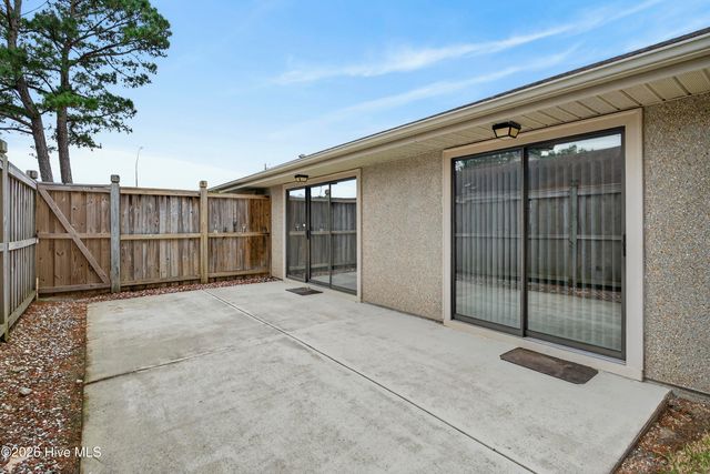 317 Halyard Court, Wilmington, NC 28405