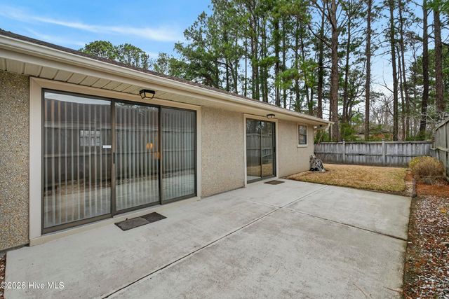 317 Halyard Court, Wilmington, NC 28405