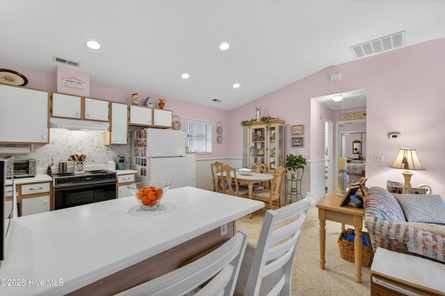 317 Halyard Court, Wilmington, NC 28405