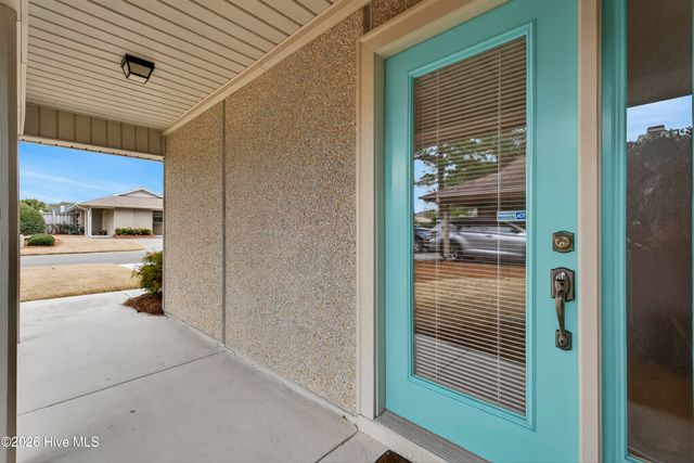 317 Halyard Court, Wilmington, NC 28405