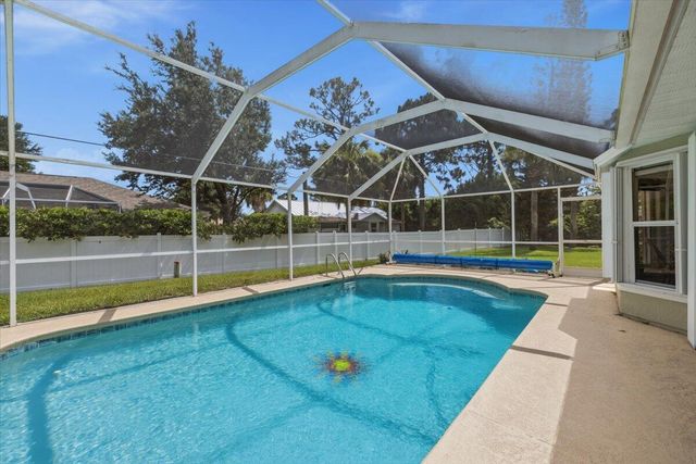 487 Bywood Avenue, Sebastian, FL 32958