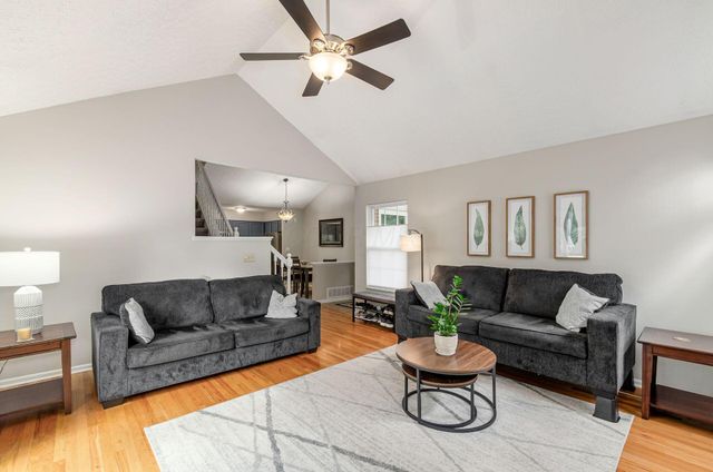 5940 Glen Village Drive, Dublin, OH 43016