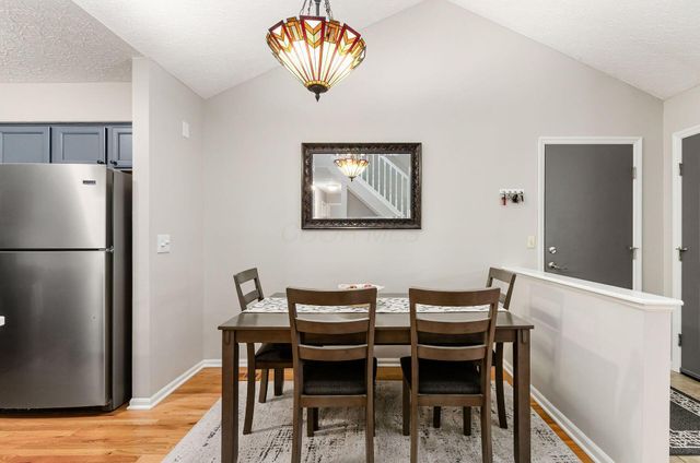 5940 Glen Village Drive, Dublin, OH 43016