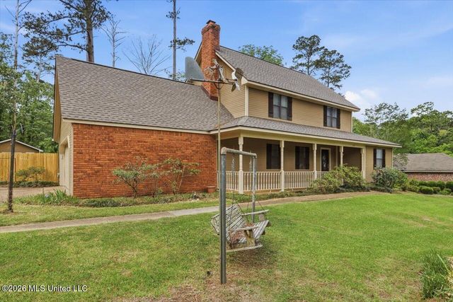 210 Magnolia Trail, Brandon, MS 39047