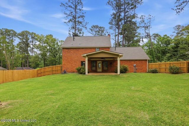 210 Magnolia Trail, Brandon, MS 39047