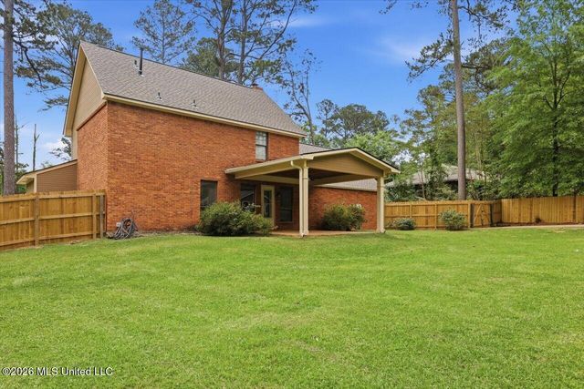 210 Magnolia Trail, Brandon, MS 39047