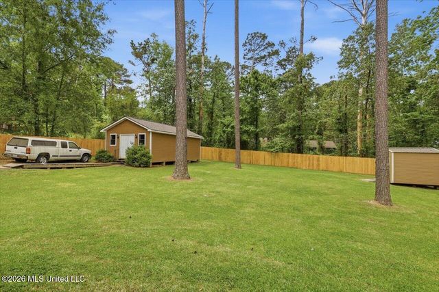 210 Magnolia Trail, Brandon, MS 39047