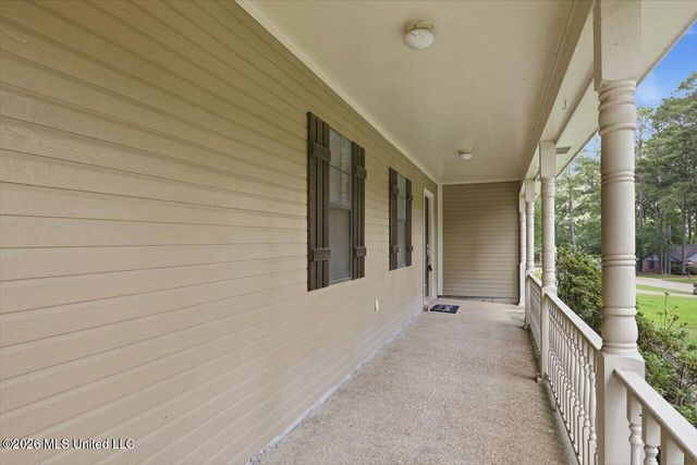 210 Magnolia Trail, Brandon, MS 39047