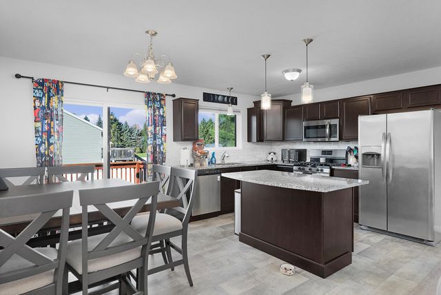 825 Amber Ridge Dr Drive Sw, Byron Twp, MI 49315