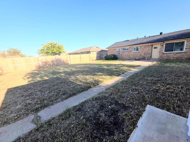 4610 Storey Ave, Midland, TX 79703