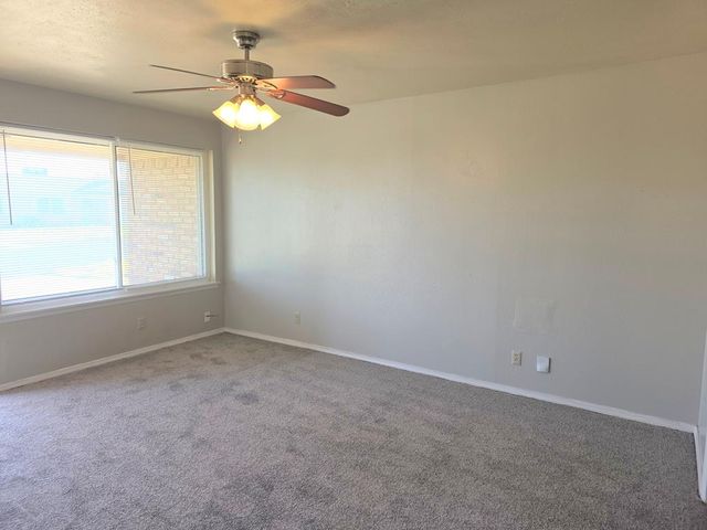 4610 Storey Ave, Midland, TX 79703