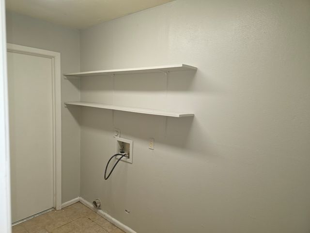 4610 Storey Ave, Midland, TX 79703