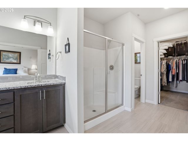 183 Ne 19TH Ave, Canby, OR 97013