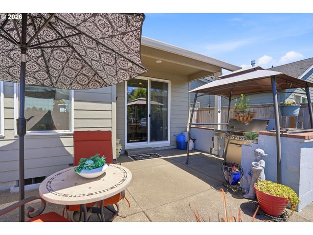 183 Ne 19TH Ave, Canby, OR 97013