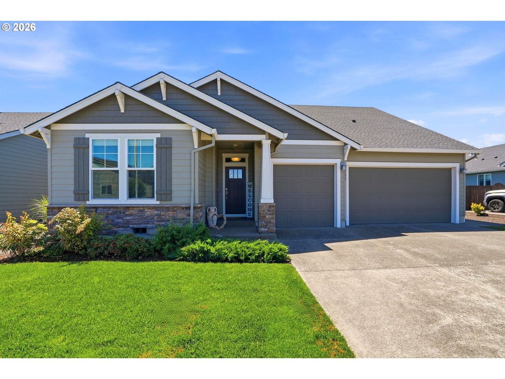 183 Ne 19TH Ave, Canby, OR 97013