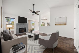 8600 Egan Way, Bakersfield, CA 93311