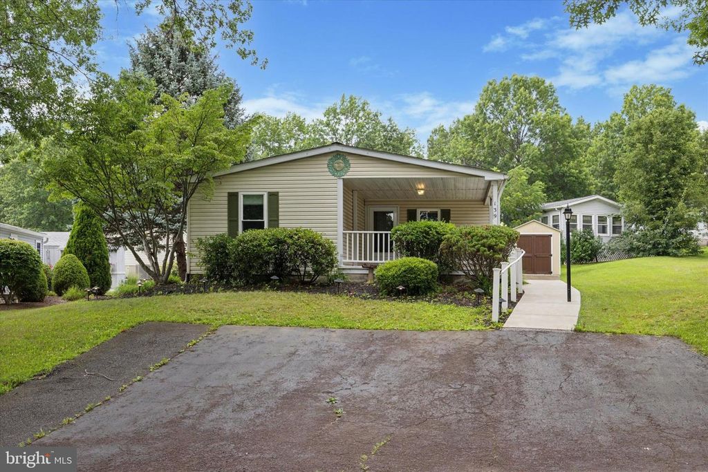 139 DEERFIELD DR, Souderton, PA 18964