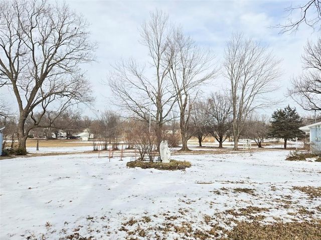 300 Mulberry Street, Independence, KS 67301