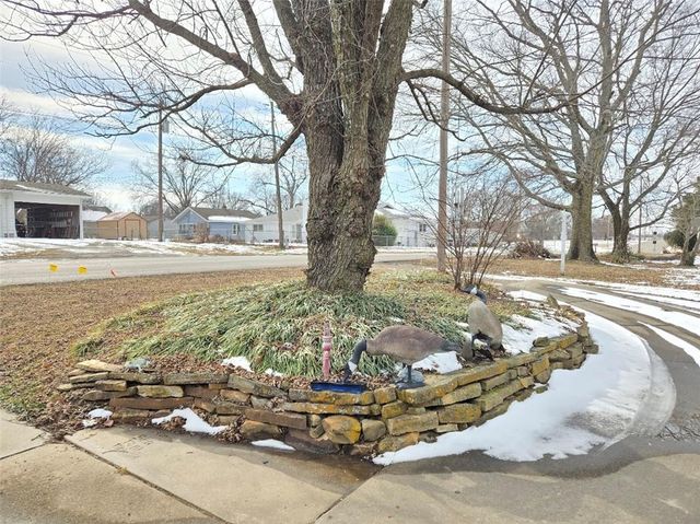 300 Mulberry Street, Independence, KS 67301