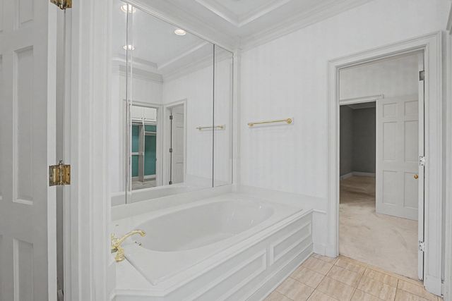 8704 WINDRUSH DR, Memphis, TN 38125