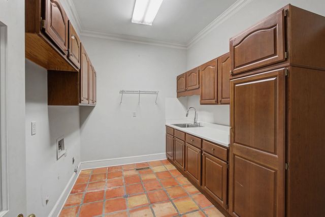 8704 WINDRUSH DR, Memphis, TN 38125