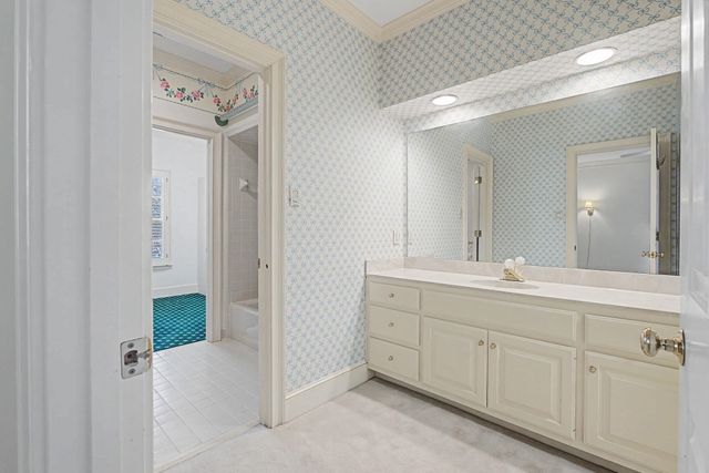 8704 WINDRUSH DR, Memphis, TN 38125