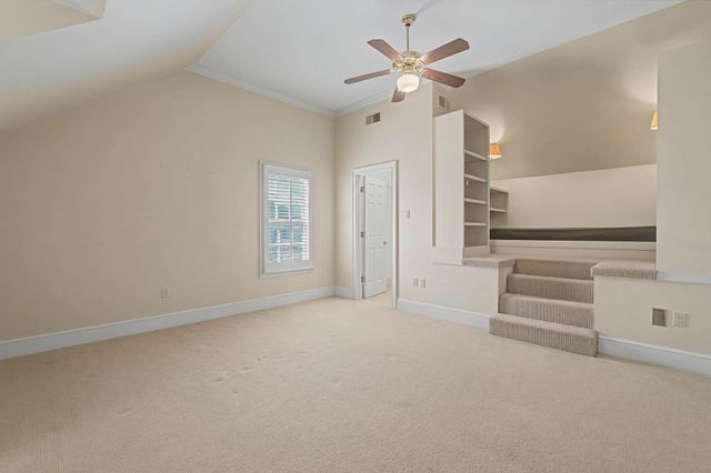 8704 WINDRUSH DR, Memphis, TN 38125