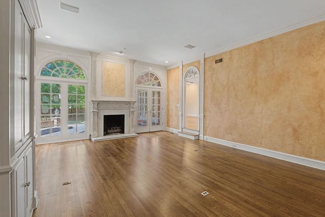 8704 WINDRUSH DR, Memphis, TN 38125