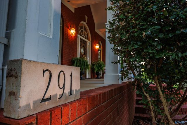 291 Dug Hill Road, Brownsboro, AL 35741