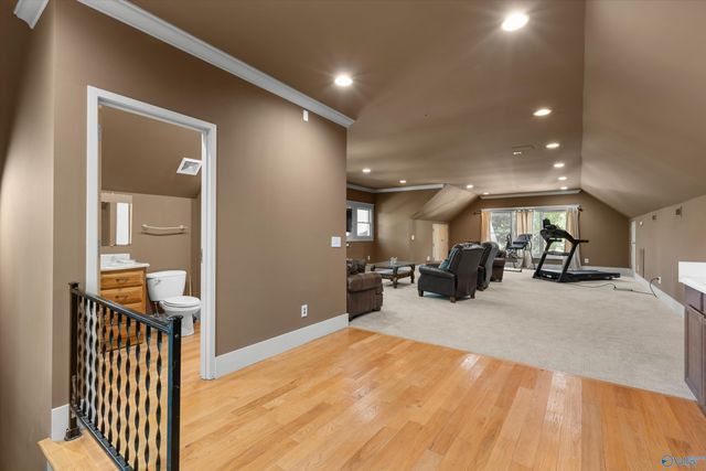 291 Dug Hill Road, Brownsboro, AL 35741