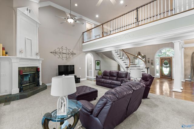 291 Dug Hill Road, Brownsboro, AL 35741