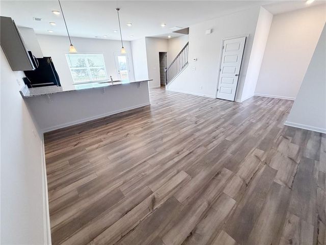 1011 STILES Circle, Cartersville, GA 30120