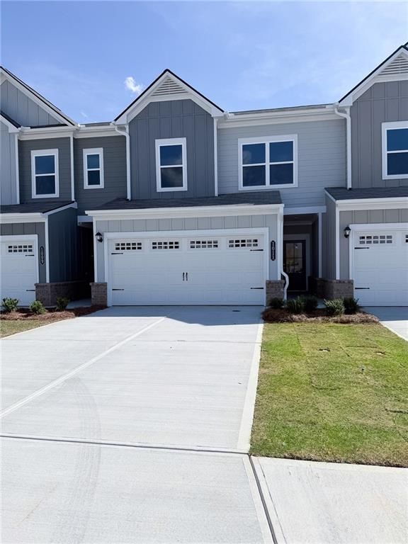 1011 STILES Circle, Cartersville, GA 30120