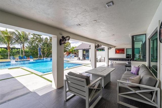 23140 SW 187th Ave, Miami, FL 33170