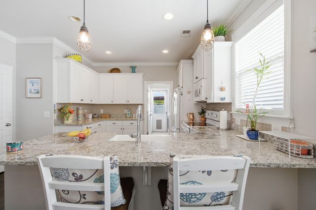 209 Blue Bonnet Street, Summerville, SC 29483