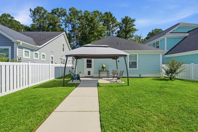 209 Blue Bonnet Street, Summerville, SC 29483