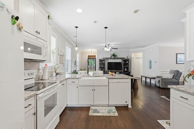 209 Blue Bonnet Street, Summerville, SC 29483