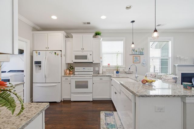 209 Blue Bonnet Street, Summerville, SC 29483