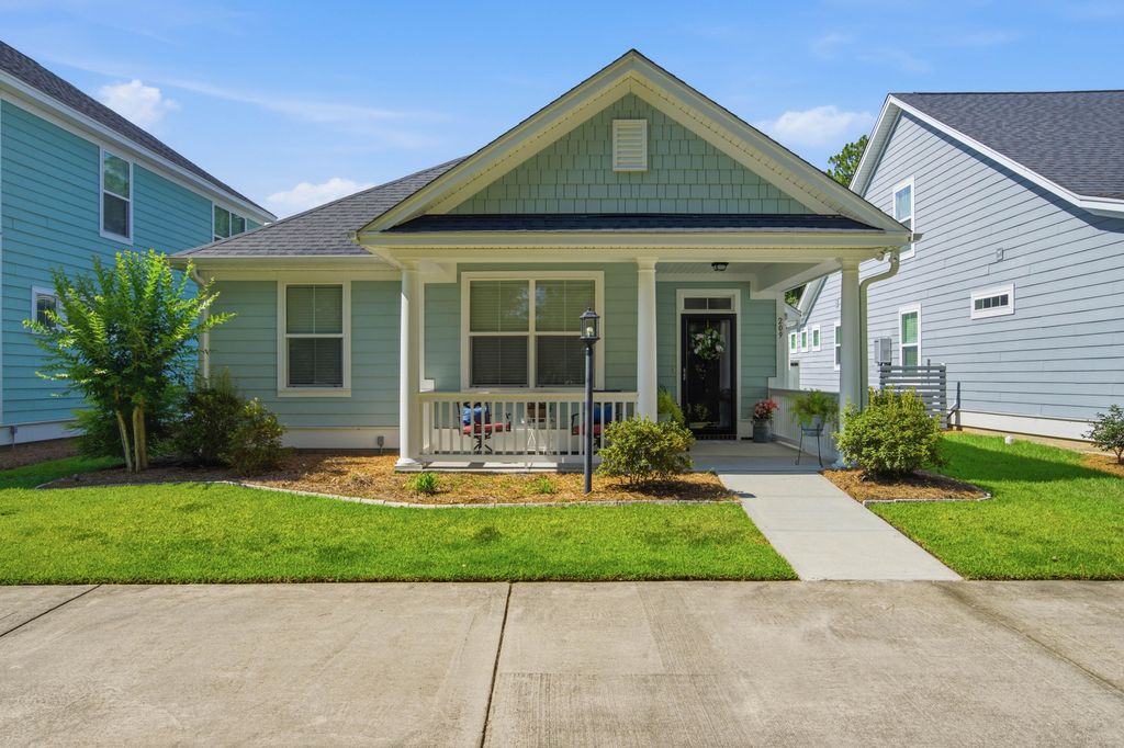 209 Blue Bonnet Street, Summerville, SC 29483