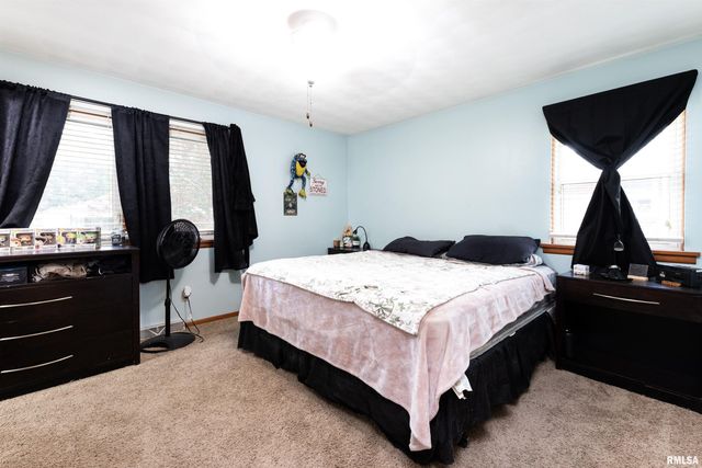 351 CHARLOTTE Street, Pekin, IL 61554