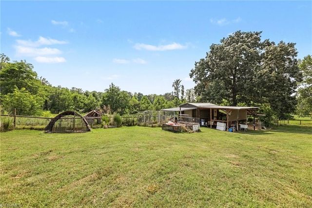 2630 Narrow Gauge Road, Reidsville, NC 27320