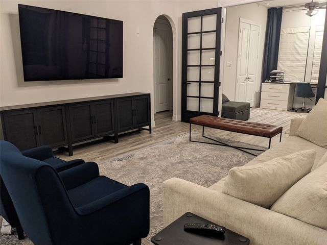 6869 Colonnade Drive, Irving, TX 75039