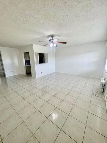 202 Mansfield E, Boca Raton, FL 33434