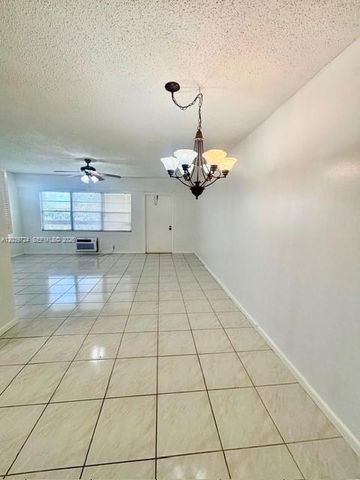 202 Mansfield E, Boca Raton, FL 33434