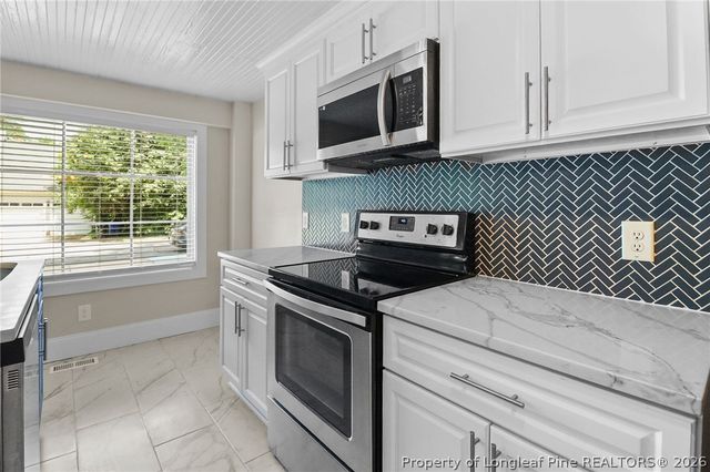 215 Hinsdale Avenue, Fayetteville, NC 28305
