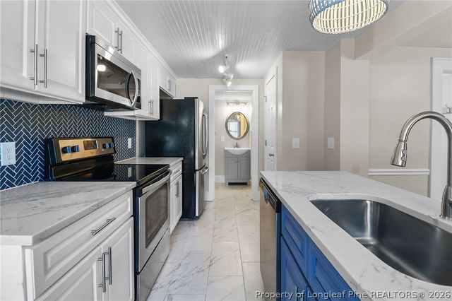 215 Hinsdale Avenue, Fayetteville, NC 28305
