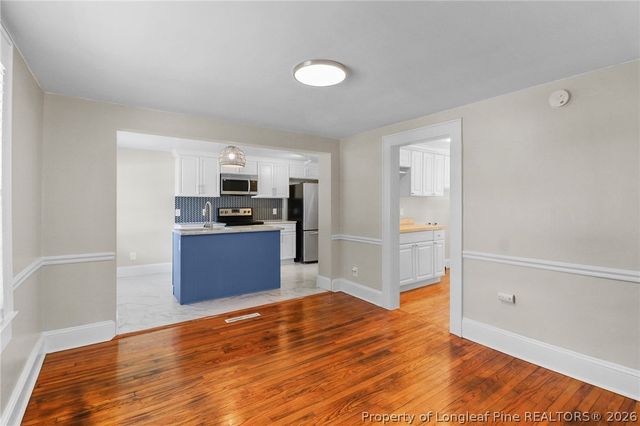 215 Hinsdale Avenue, Fayetteville, NC 28305