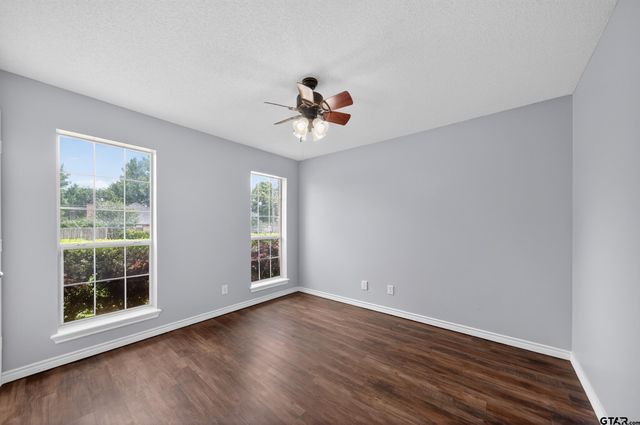 904 Bob White Ln, Whitehouse, TX 75791
