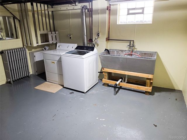 1333 Court Street, Port Huron, MI 48060