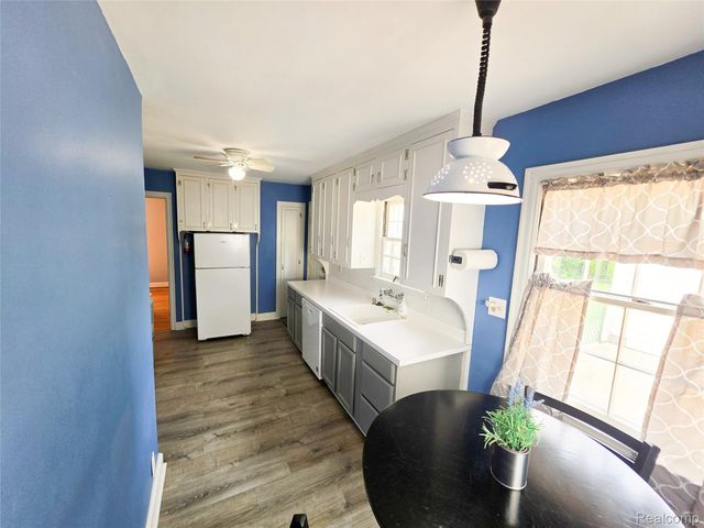 1333 Court Street, Port Huron, MI 48060